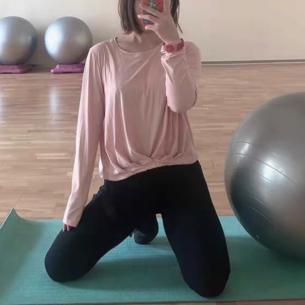 Yoga top
